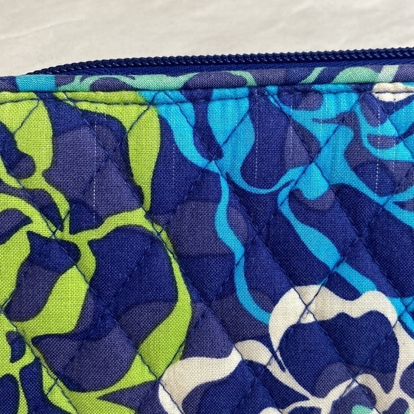 Vera Bradley Wallet Katalina Blues Floral Print Zip Around Accordion Design - Picture 8 of 10